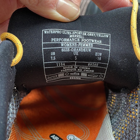 Merrell Continuum vibram waterpro ultea-sport. Women’s size 7.5 US. - Picture 6 of 6